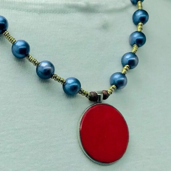 Metal And Wooden Beaded Chain Pendant Necklace, Handmade Light Weight Pendant - Picture 2 of 13